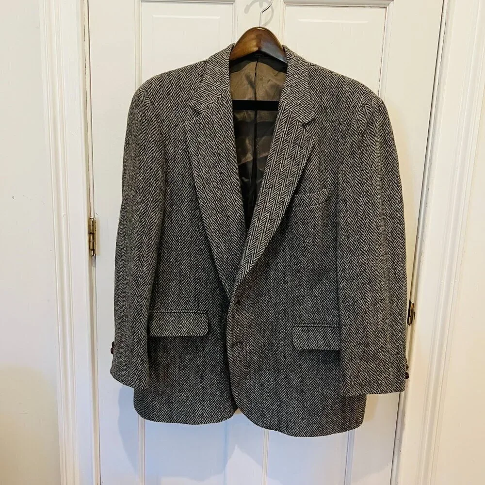 MILNBURN TWEED Vintage Mens Blazer Sport Coat Two Button Jacket 44 R Gray Suits